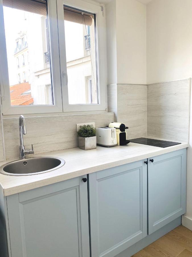 Apartment Architect Near Montmartre Paris